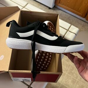 VANS - GOLF SHOES